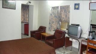 Grant Hotel Мумбай Екстериор снимка